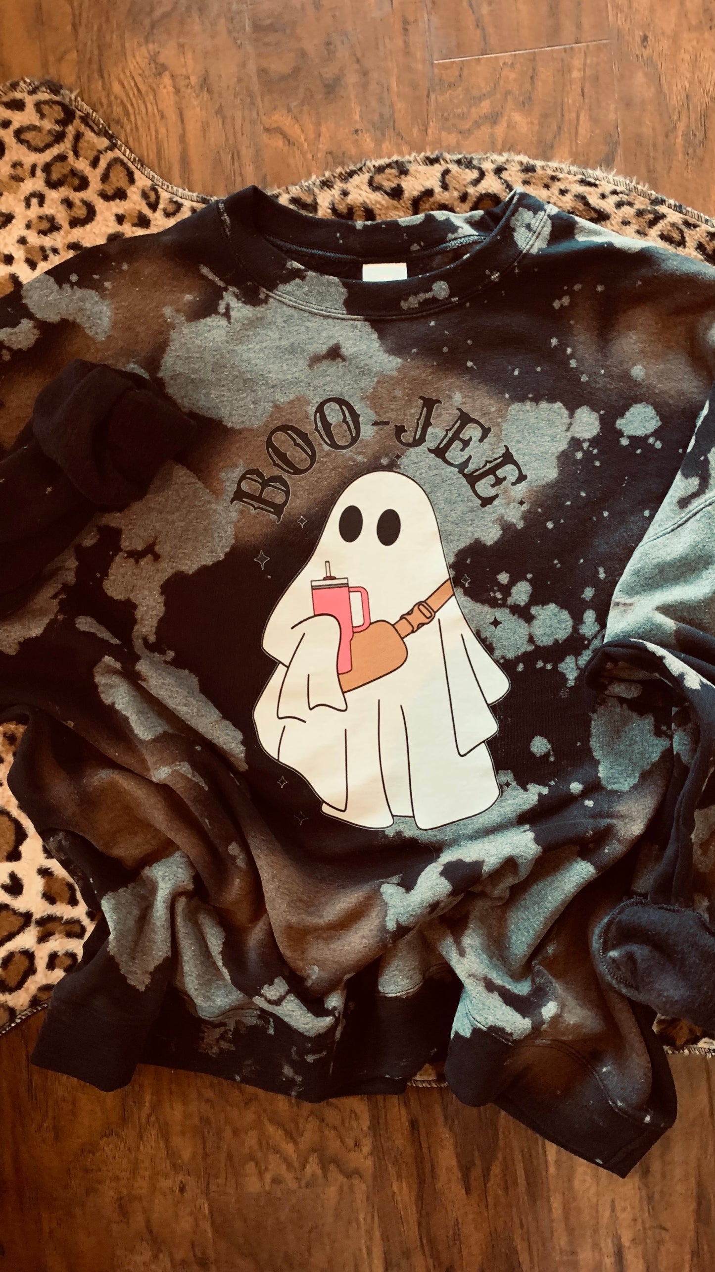 BOO•JEE acid washed crewneck