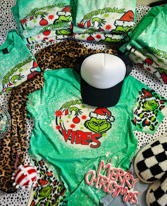 Kendal’s grinch tees 0/2/0/0/1