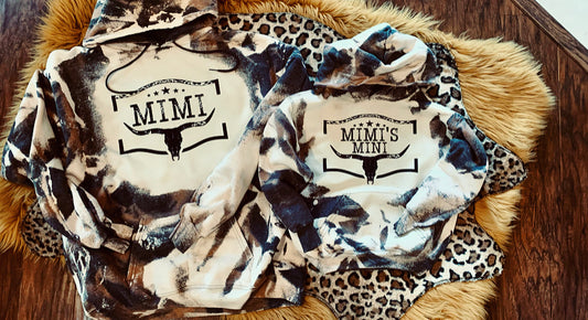 Mimi/ mini ( MaMa,Grammy,Grandma also available 🖤